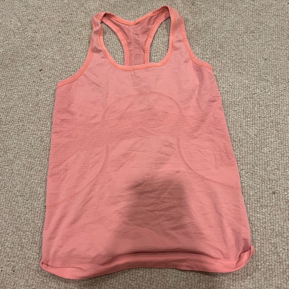 Lululemon tank top